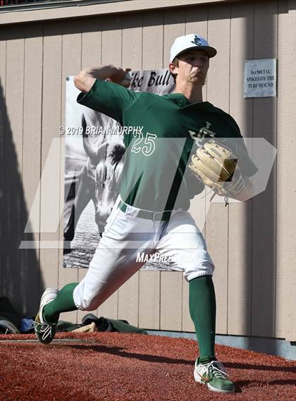 Thumbnail 1 in Jesuit vs Wilson (OSAA 6A 1st Round) photogallery.