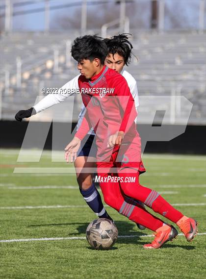 Thumbnail 1 in Life Waxahachie vs. Carthage (Terrell Winter Classic) photogallery.