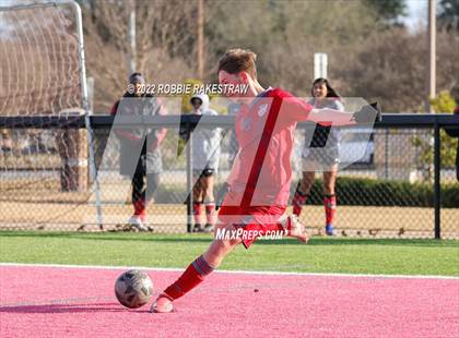 Thumbnail 2 in Life Waxahachie vs. Carthage (Terrell Winter Classic) photogallery.