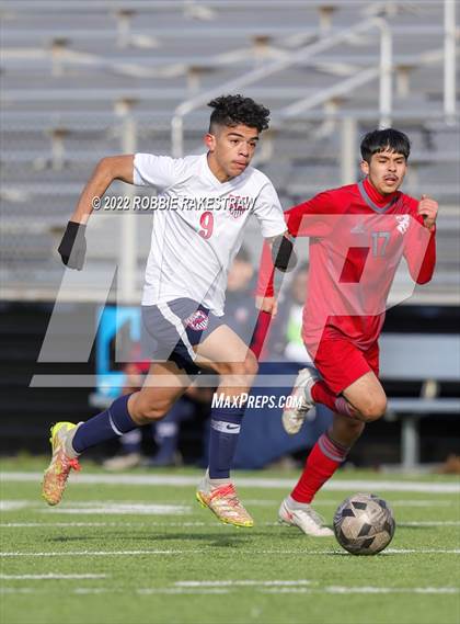 Thumbnail 2 in Life Waxahachie vs. Carthage (Terrell Winter Classic) photogallery.