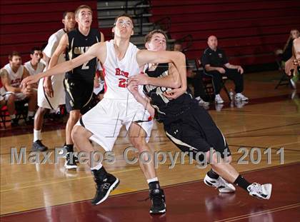 Thumbnail 1 in Oak Park vs. Hart (SFV Invitational) photogallery.