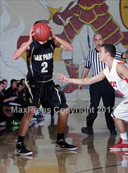 Thumbnail 3 in Oak Park vs. Hart (SFV Invitational) photogallery.