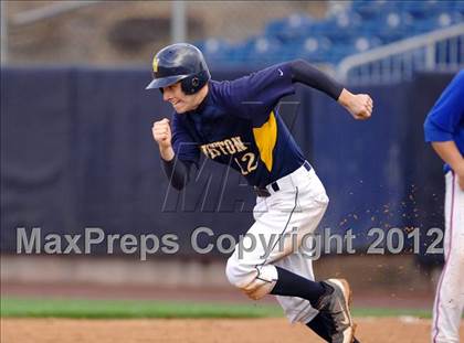 Thumbnail 3 in Weston vs. Plainville (CIAC Class M Semifinal) photogallery.