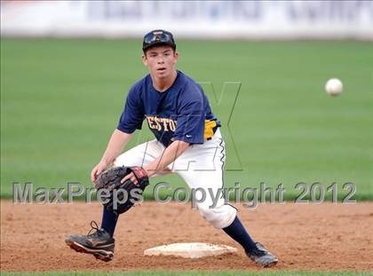 Thumbnail 2 in Weston vs. Plainville (CIAC Class M Semifinal) photogallery.