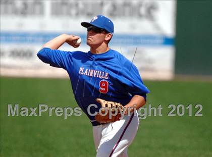 Thumbnail 2 in Weston vs. Plainville (CIAC Class M Semifinal) photogallery.