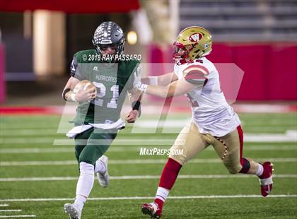 Thumbnail 2 in Westhampton Beach vs. Half Hollow Hills West - Section XI Division III Finals photogallery.