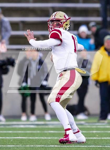 Thumbnail 1 in Westhampton Beach vs. Half Hollow Hills West - Section XI Division III Finals photogallery.