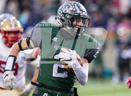 Thumbnail 3 in Westhampton Beach vs. Half Hollow Hills West - Section XI Division III Finals photogallery.