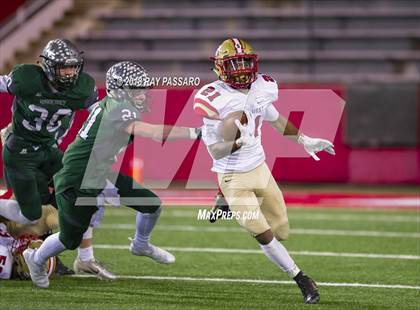 Thumbnail 2 in Westhampton Beach vs. Half Hollow Hills West - Section XI Division III Finals photogallery.