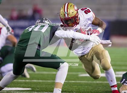 Thumbnail 2 in Westhampton Beach vs. Half Hollow Hills West - Section XI Division III Finals photogallery.