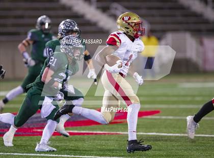 Thumbnail 2 in Westhampton Beach vs. Half Hollow Hills West - Section XI Division III Finals photogallery.
