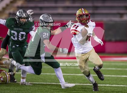 Thumbnail 3 in Westhampton Beach vs. Half Hollow Hills West - Section XI Division III Finals photogallery.