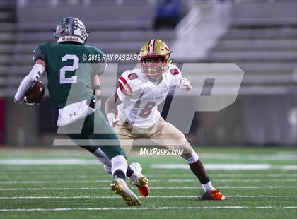 Thumbnail 2 in Westhampton Beach vs. Half Hollow Hills West - Section XI Division III Finals photogallery.