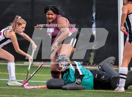 Thumbnail 3 in Holy Cross @ DuPont Manual (KHSAA Region 4 Playoff) photogallery.