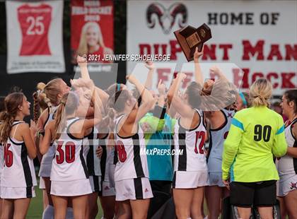 Thumbnail 1 in Holy Cross @ DuPont Manual (KHSAA Region 4 Playoff) photogallery.