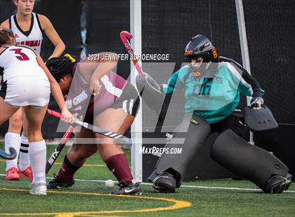 Thumbnail 1 in Holy Cross @ DuPont Manual (KHSAA Region 4 Playoff) photogallery.