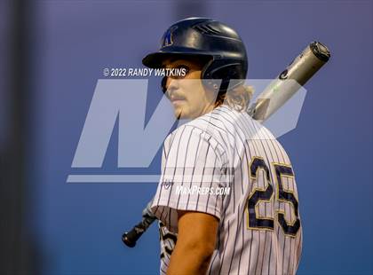 Thumbnail 3 in Southlake Carroll vs. Keller (UIL 6A Region 1 Regional Playoff Final Game 1) photogallery.