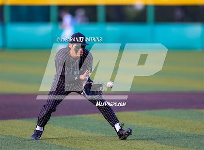 Thumbnail 1 in Southlake Carroll vs. Keller (UIL 6A Region 1 Regional Playoff Final Game 1) photogallery.