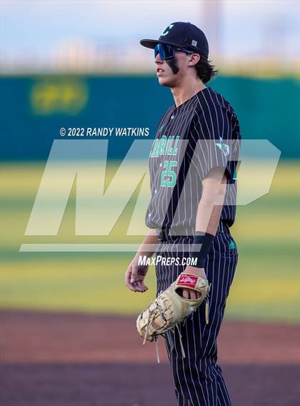 Thumbnail 1 in Southlake Carroll vs. Keller (UIL 6A Region 1 Regional Playoff Final Game 1) photogallery.