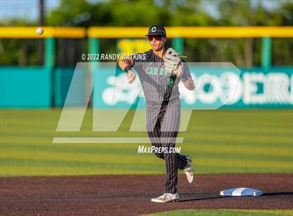 Thumbnail 2 in Southlake Carroll vs. Keller (UIL 6A Region 1 Regional Playoff Final Game 1) photogallery.