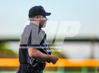 Thumbnail 2 in Southlake Carroll vs. Keller (UIL 6A Region 1 Regional Playoff Final Game 1) photogallery.