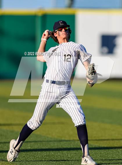 Thumbnail 3 in Southlake Carroll vs. Keller (UIL 6A Region 1 Regional Playoff Final Game 1) photogallery.