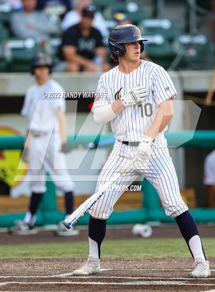 Thumbnail 2 in Southlake Carroll vs. Keller (UIL 6A Region 1 Regional Playoff Final Game 1) photogallery.