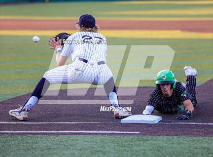 Thumbnail 1 in Southlake Carroll vs. Keller (UIL 6A Region 1 Regional Playoff Final Game 1) photogallery.
