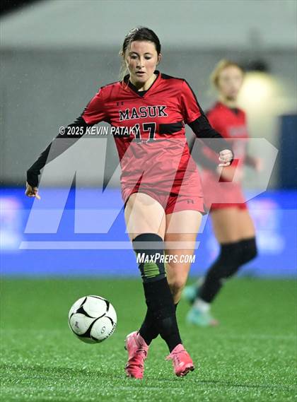 Thumbnail 3 in North Haven vs. Masuk (CIAC Class L Final) photogallery.