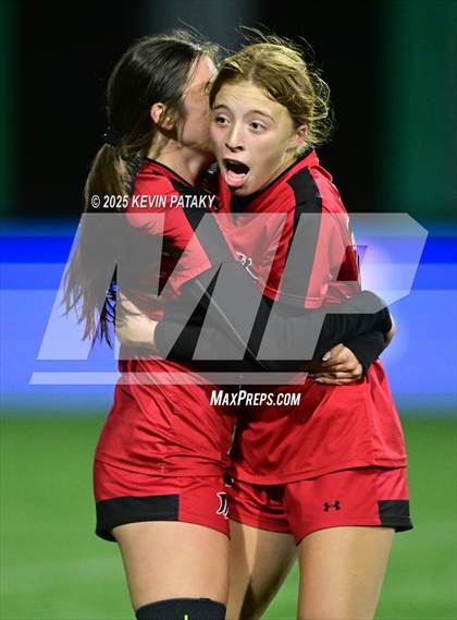 Thumbnail 2 in North Haven vs. Masuk (CIAC Class L Final) photogallery.