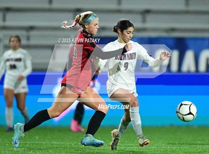 Thumbnail 3 in North Haven vs. Masuk (CIAC Class L Final) photogallery.