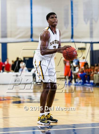 Thumbnail 3 in Bartow vs. Lakewood photogallery.