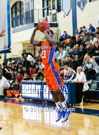 Thumbnail 2 in Bartow vs. Lakewood photogallery.