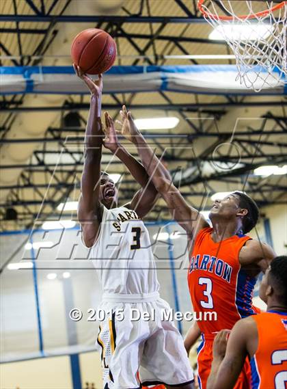 Thumbnail 2 in Bartow vs. Lakewood photogallery.