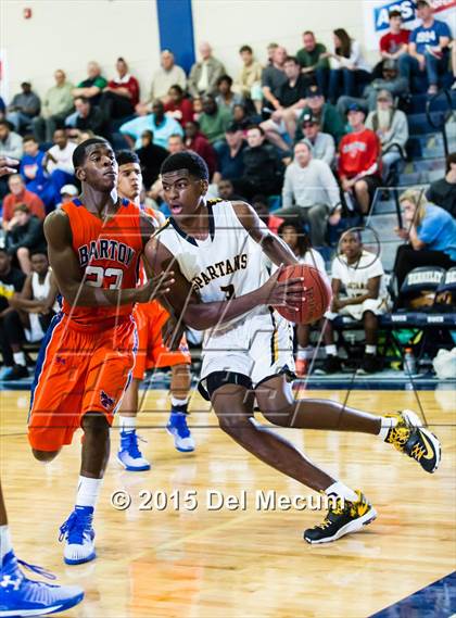Thumbnail 3 in Bartow vs. Lakewood photogallery.