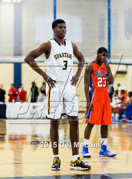 Thumbnail 2 in Bartow vs. Lakewood photogallery.