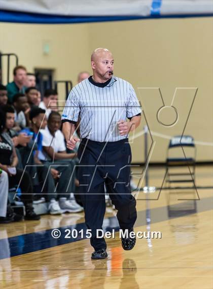 Thumbnail 2 in Bartow vs. Lakewood photogallery.