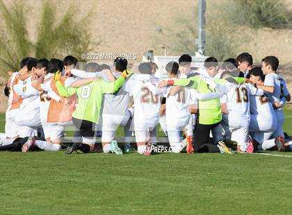 Thumbnail 2 in Salpointe Catholic @ Phoenix Country Day photogallery.