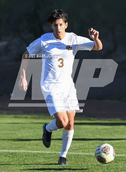 Thumbnail 1 in Salpointe Catholic @ Phoenix Country Day photogallery.