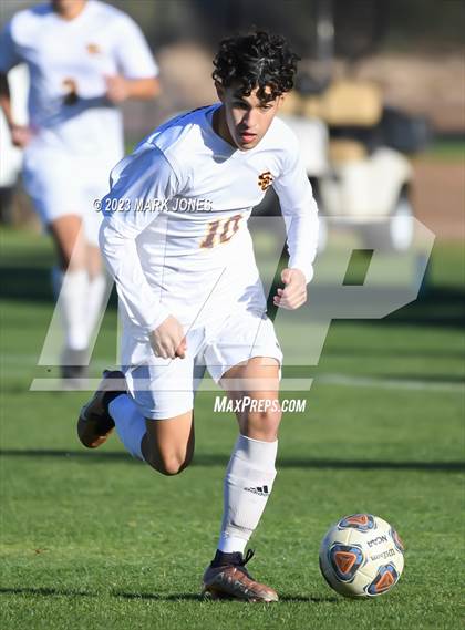 Thumbnail 2 in Salpointe Catholic @ Phoenix Country Day photogallery.