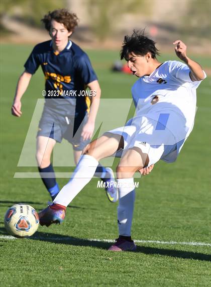 Thumbnail 3 in Salpointe Catholic @ Phoenix Country Day photogallery.