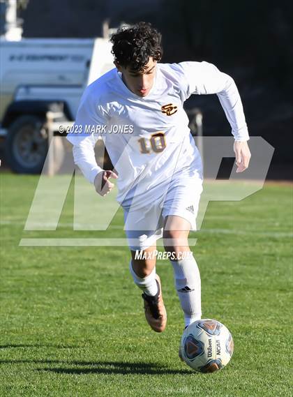 Thumbnail 1 in Salpointe Catholic @ Phoenix Country Day photogallery.