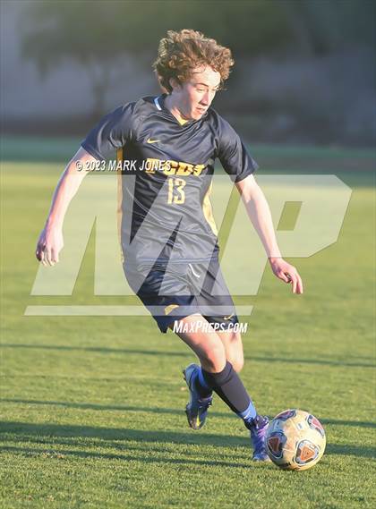 Thumbnail 2 in Salpointe Catholic @ Phoenix Country Day photogallery.