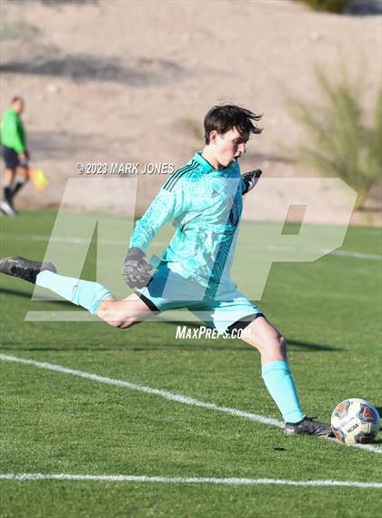 Thumbnail 2 in Salpointe Catholic @ Phoenix Country Day photogallery.