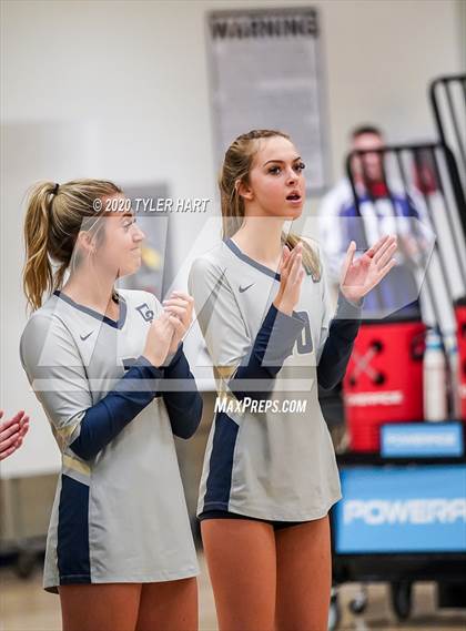 Thumbnail 2 in Decatur Central vs. Terre Haute South Vigo (IHSAA 4A Sectional) photogallery.