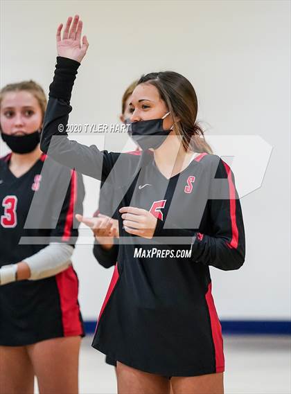 Thumbnail 2 in Decatur Central vs. Terre Haute South Vigo (IHSAA 4A Sectional) photogallery.