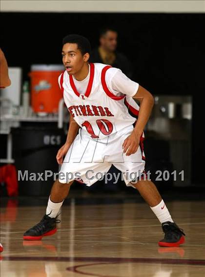Thumbnail 2 in Etiwanda vs. Rancho Verde (Oaks Christian Tournament) photogallery.