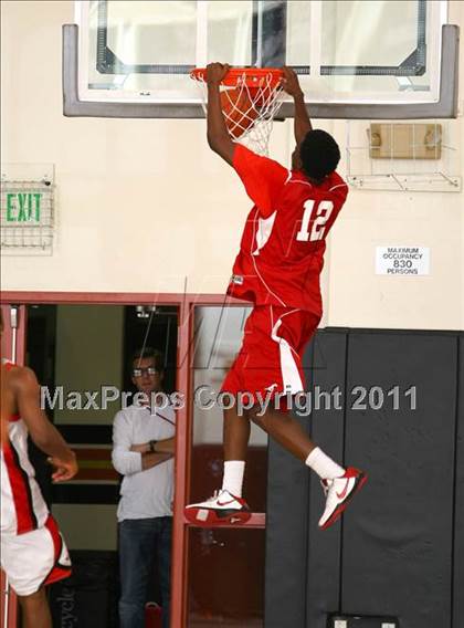 Thumbnail 2 in Etiwanda vs. Rancho Verde (Oaks Christian Tournament) photogallery.