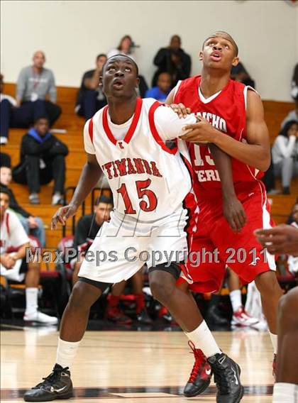 Thumbnail 1 in Etiwanda vs. Rancho Verde (Oaks Christian Tournament) photogallery.