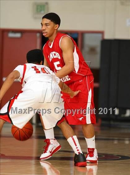 Thumbnail 2 in Etiwanda vs. Rancho Verde (Oaks Christian Tournament) photogallery.